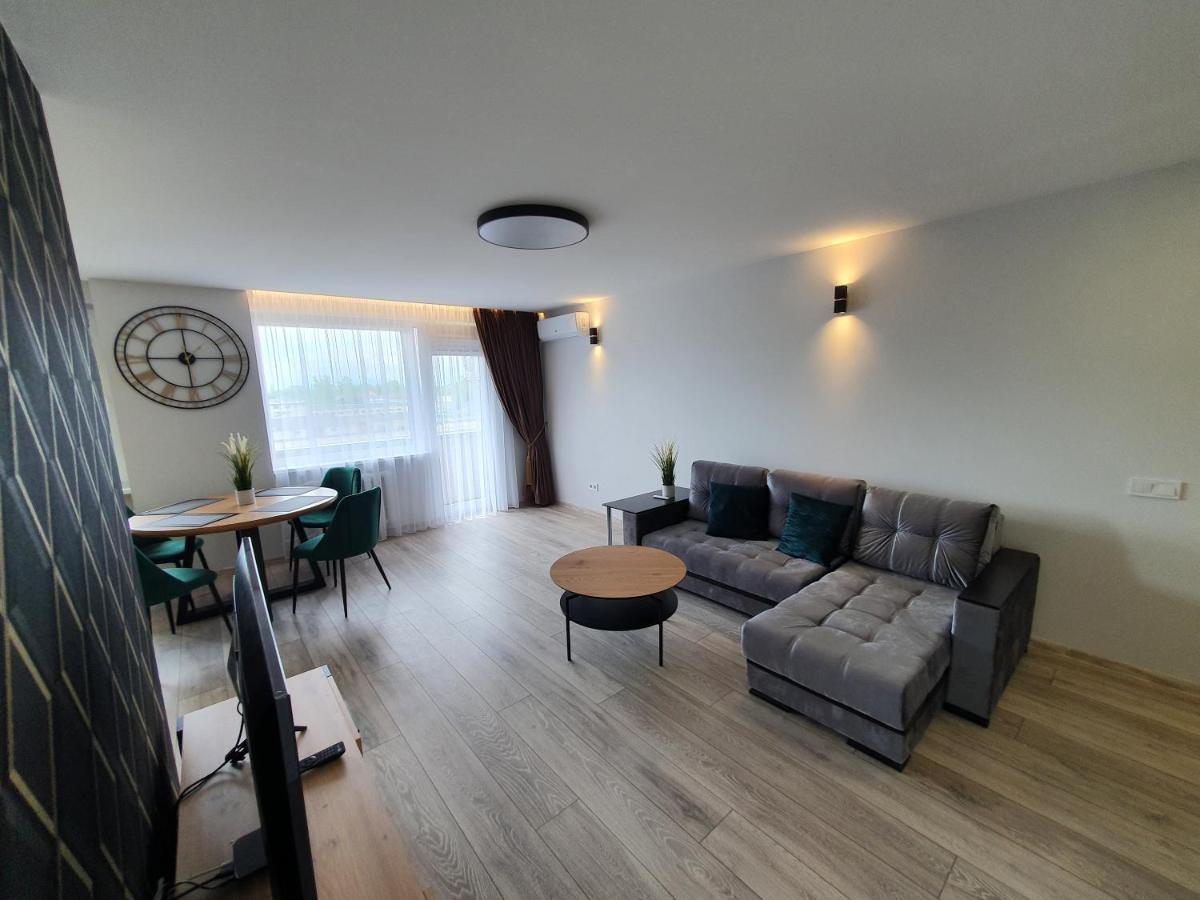 2-Bedrooms Apartment In City Center Siauliai エクステリア 写真